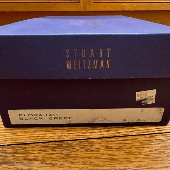 NIB👠STUART WEITZMAN BLACK FLORAJAH WOMENS PUMPS SIZE 9AA - Picture 8 of 11